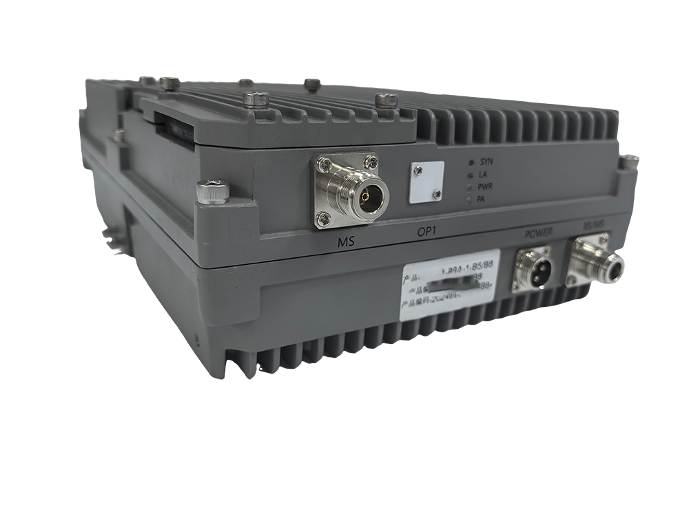  诸城三频手机信号接收器2000㎡